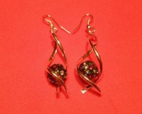 Pendientes aluminio plateado con bola multicolor